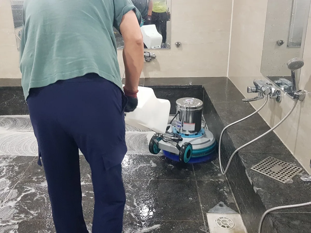 완도군 노화읍 찜질방 수전·샤워기 건식 사우나 위생청소 사례 - 행진크린