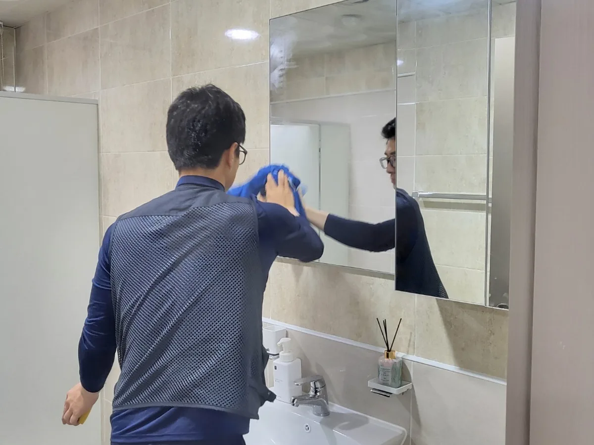 순천시 서면 사무실 집기 창고 위생청소 사례 - 행진크린